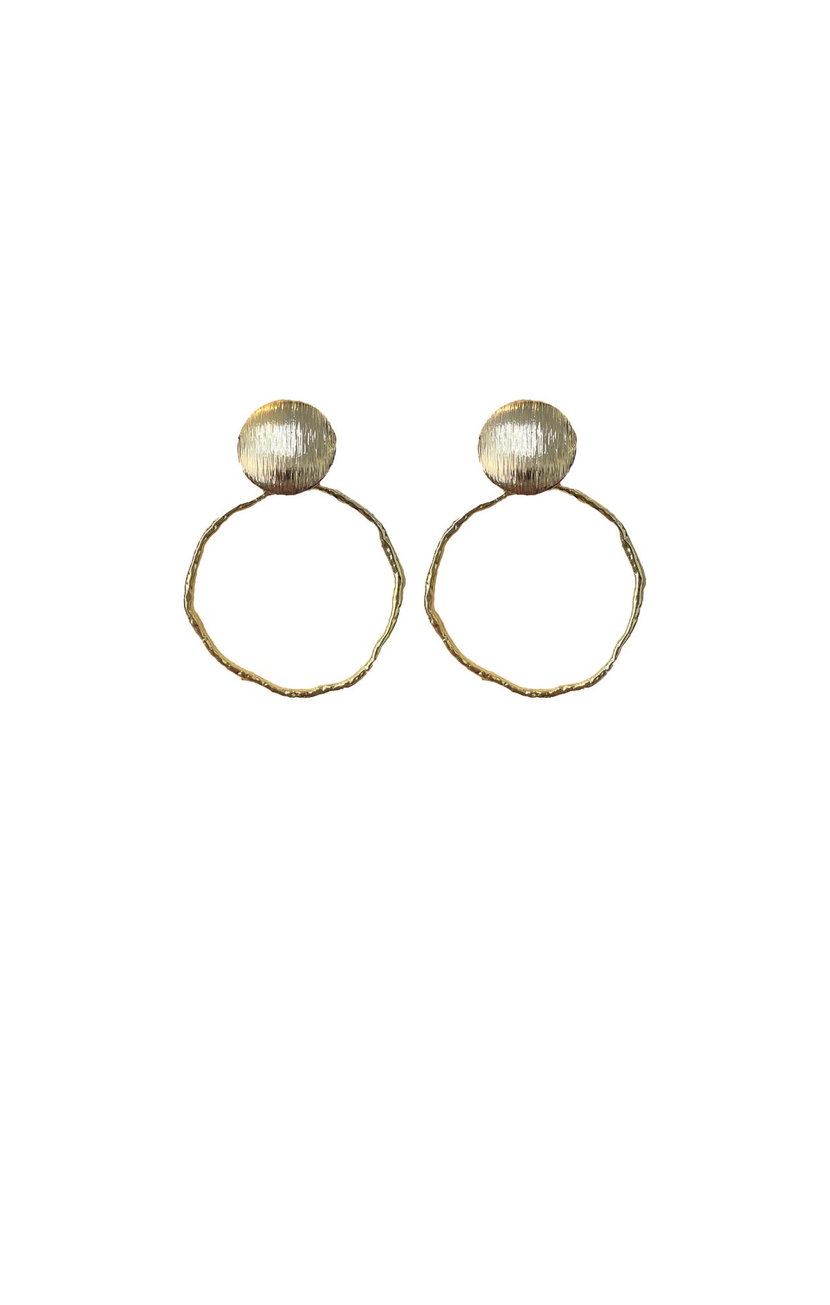 HAMMERED HOOPS IN GOLD