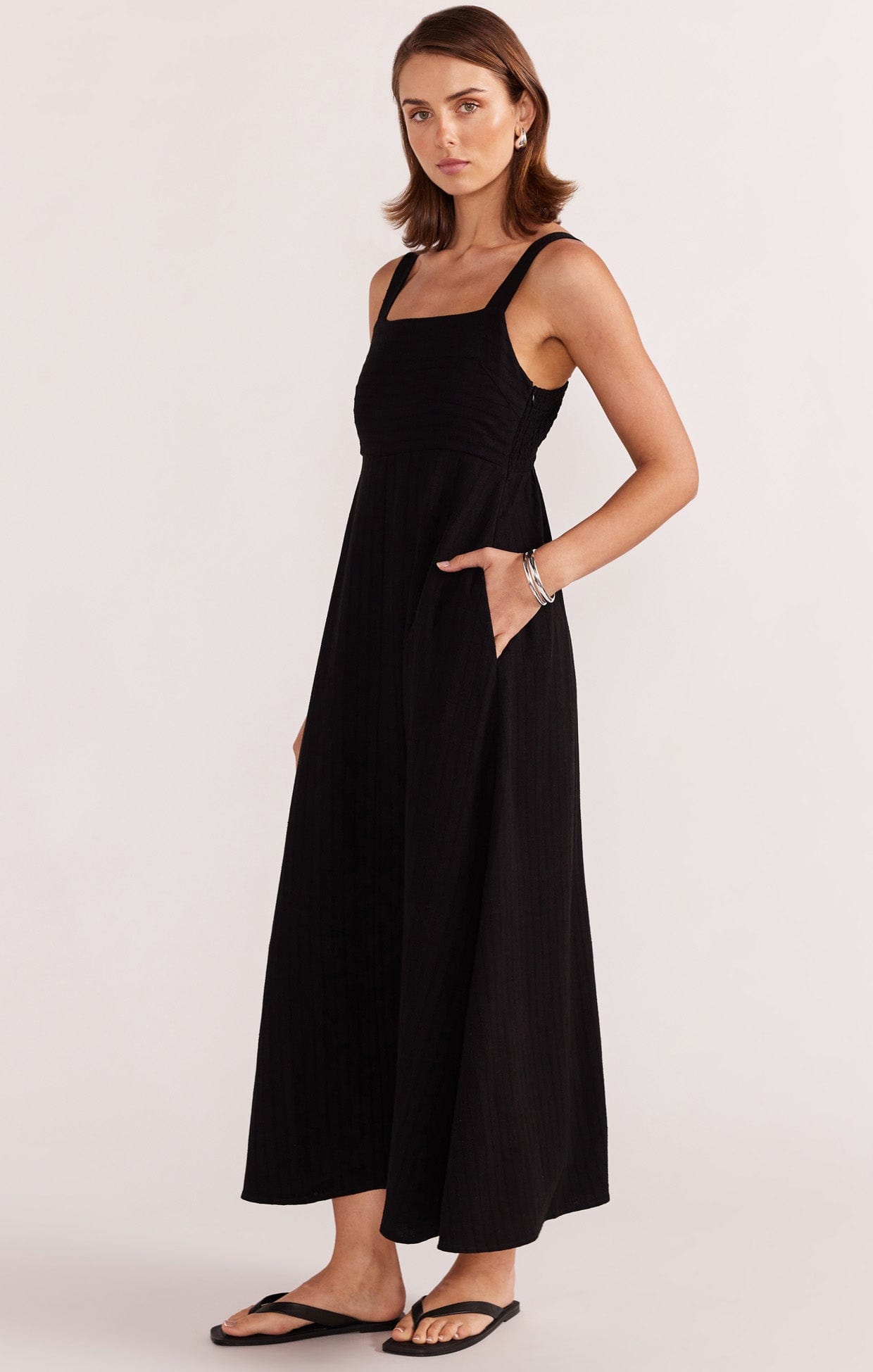 Dresses EMBER MIDI DRESS IN BLACK