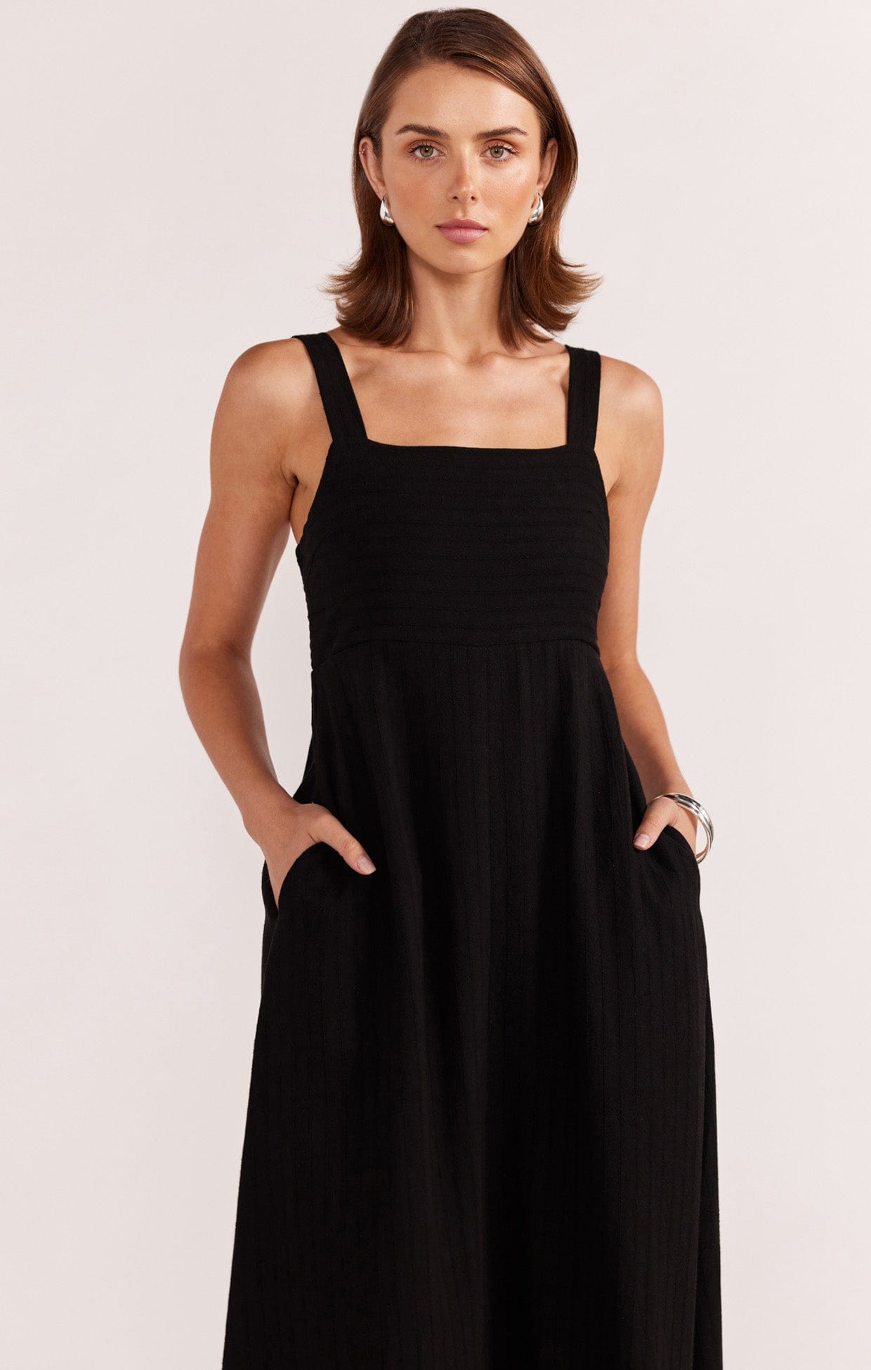 Dresses EMBER MIDI DRESS IN BLACK