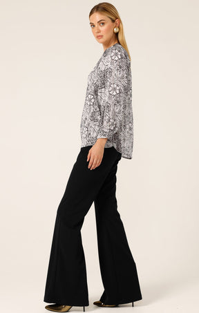 Tops FLORENTINE BLOUSE IN BLACK WHITE FLORAL