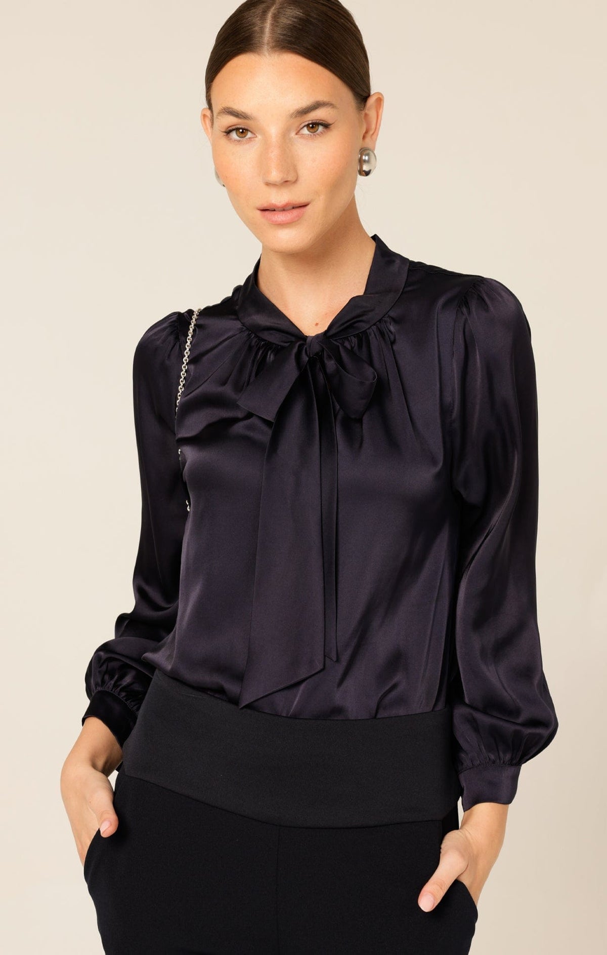 Tops Multi Occasion HATCHIE BLOUSE IN NAVY