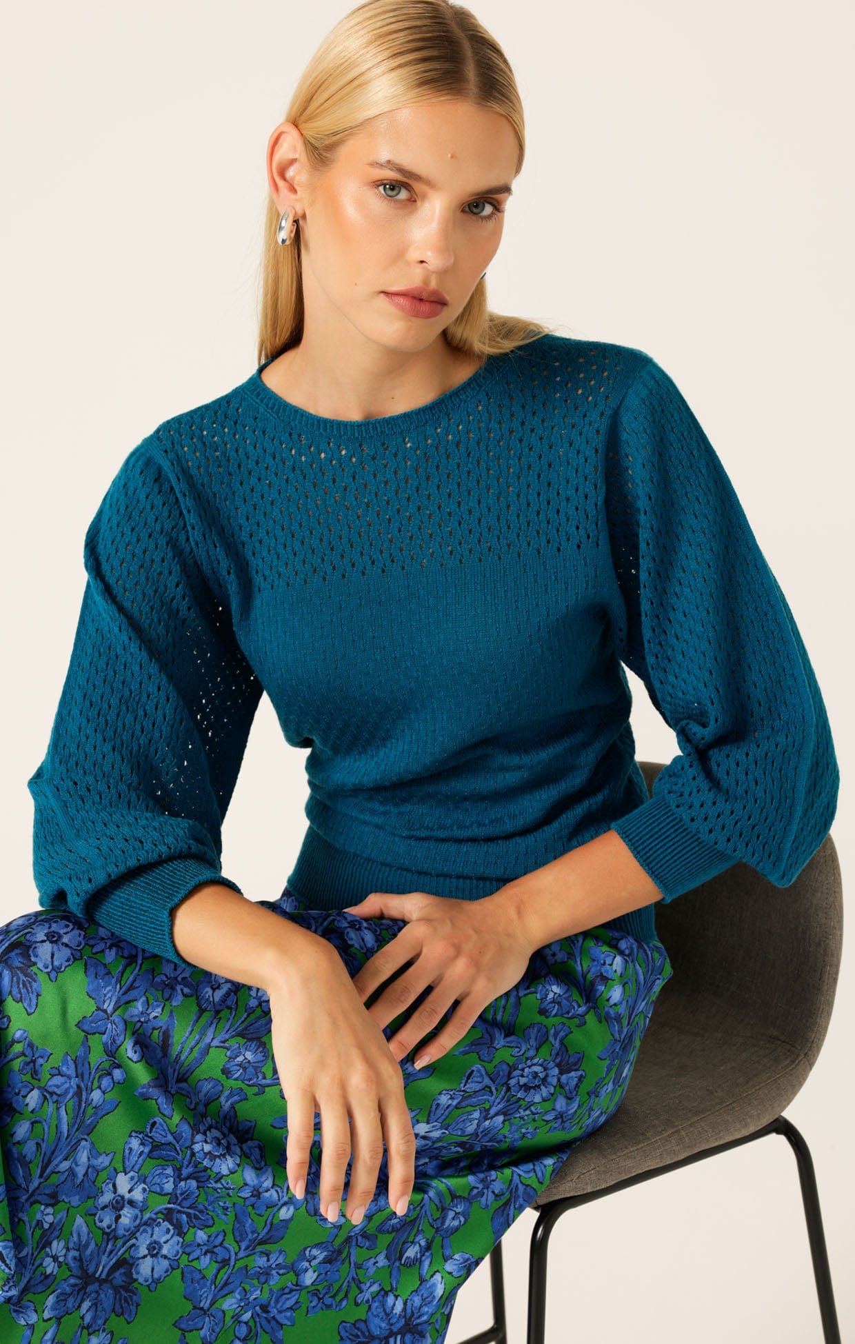 Knitwear LONG SLEEVE RIPPLE KNIT TOP IN CERULEAN BLUE