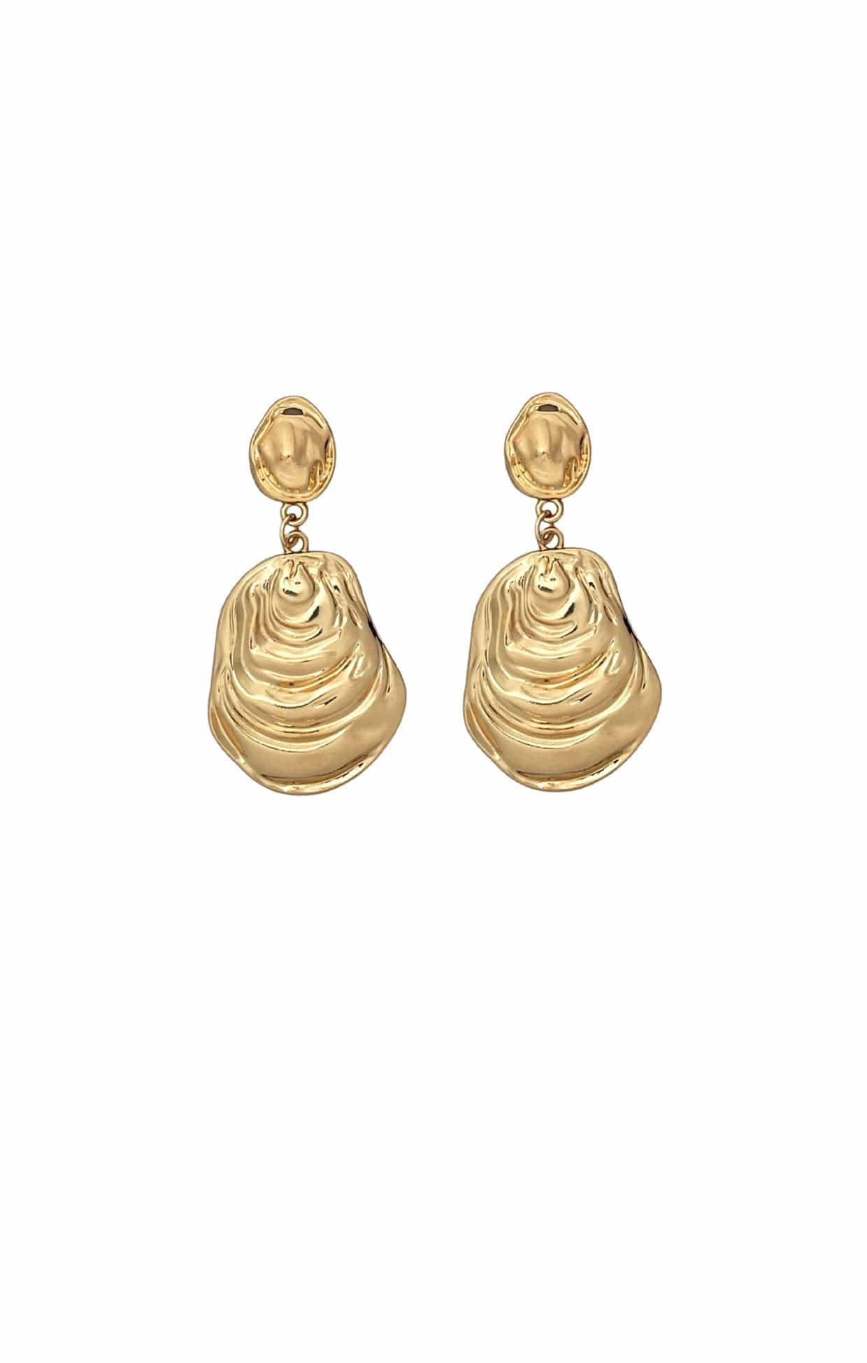 Earrings OS / GOLD METAL OYSTER DROP EARRING IN GOLD