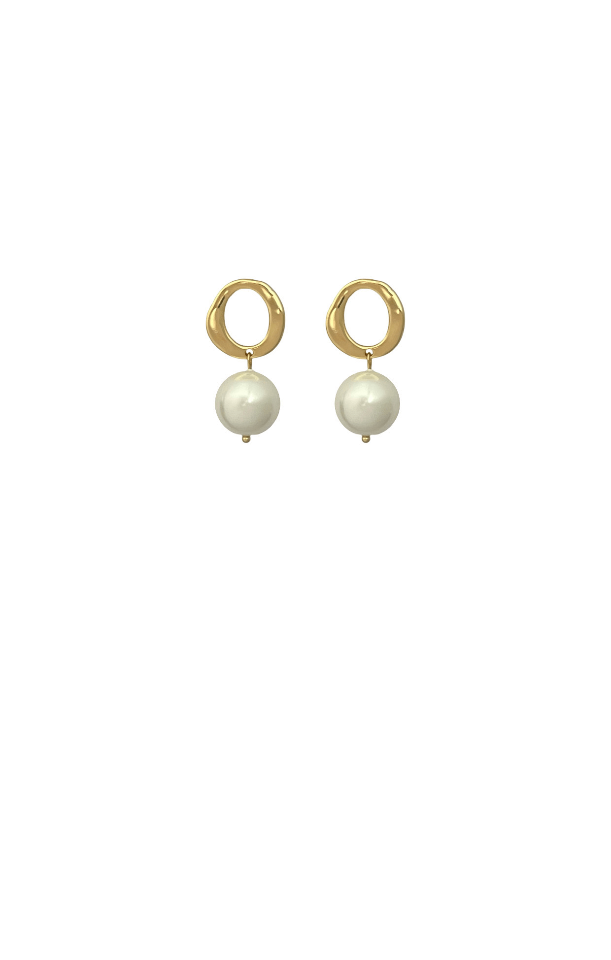 Earrings OS / GOLD PEARL DROP CUT OUT EARRING IN GOLD